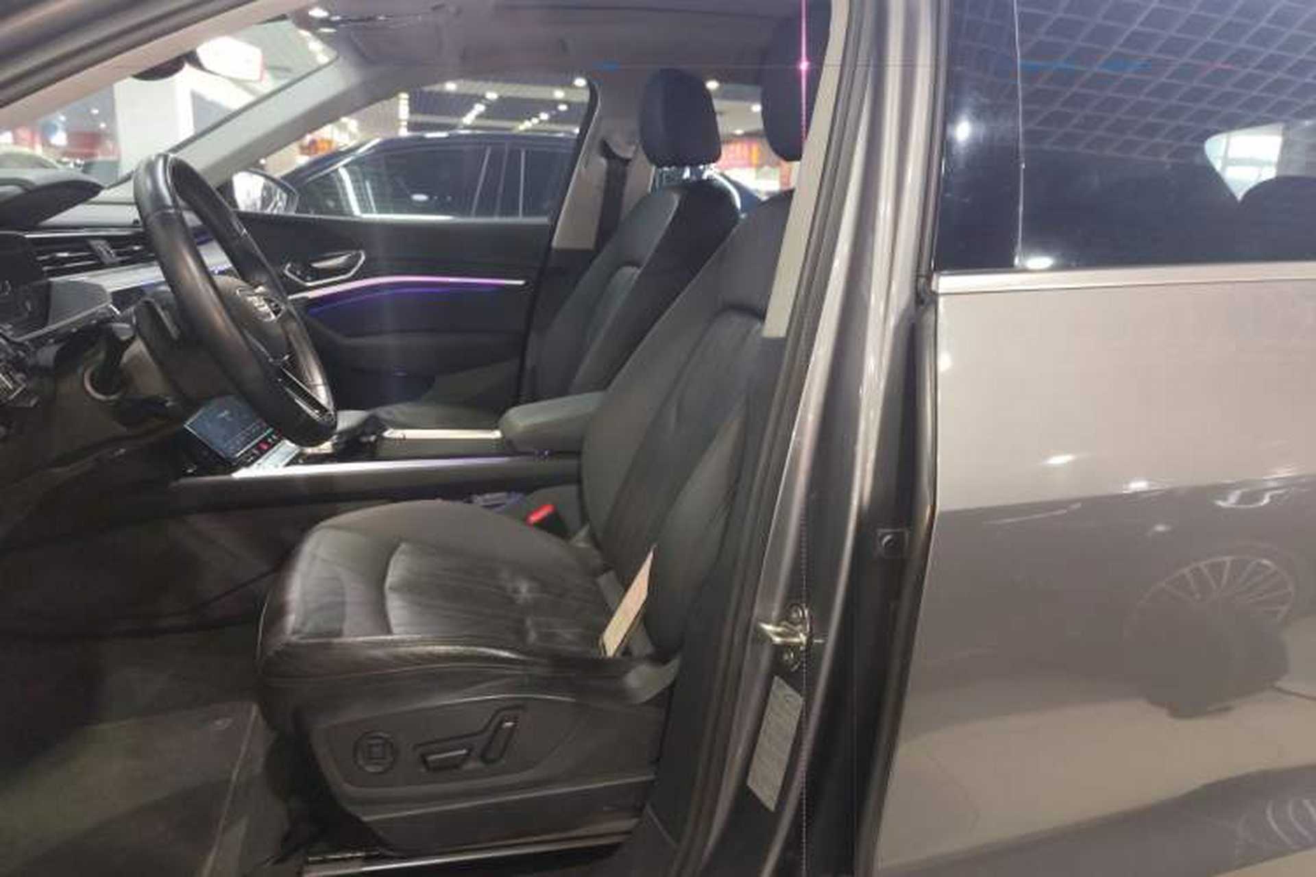 Used Audi e-tron 2019 55 quattro Technology Edition Left Front Seat