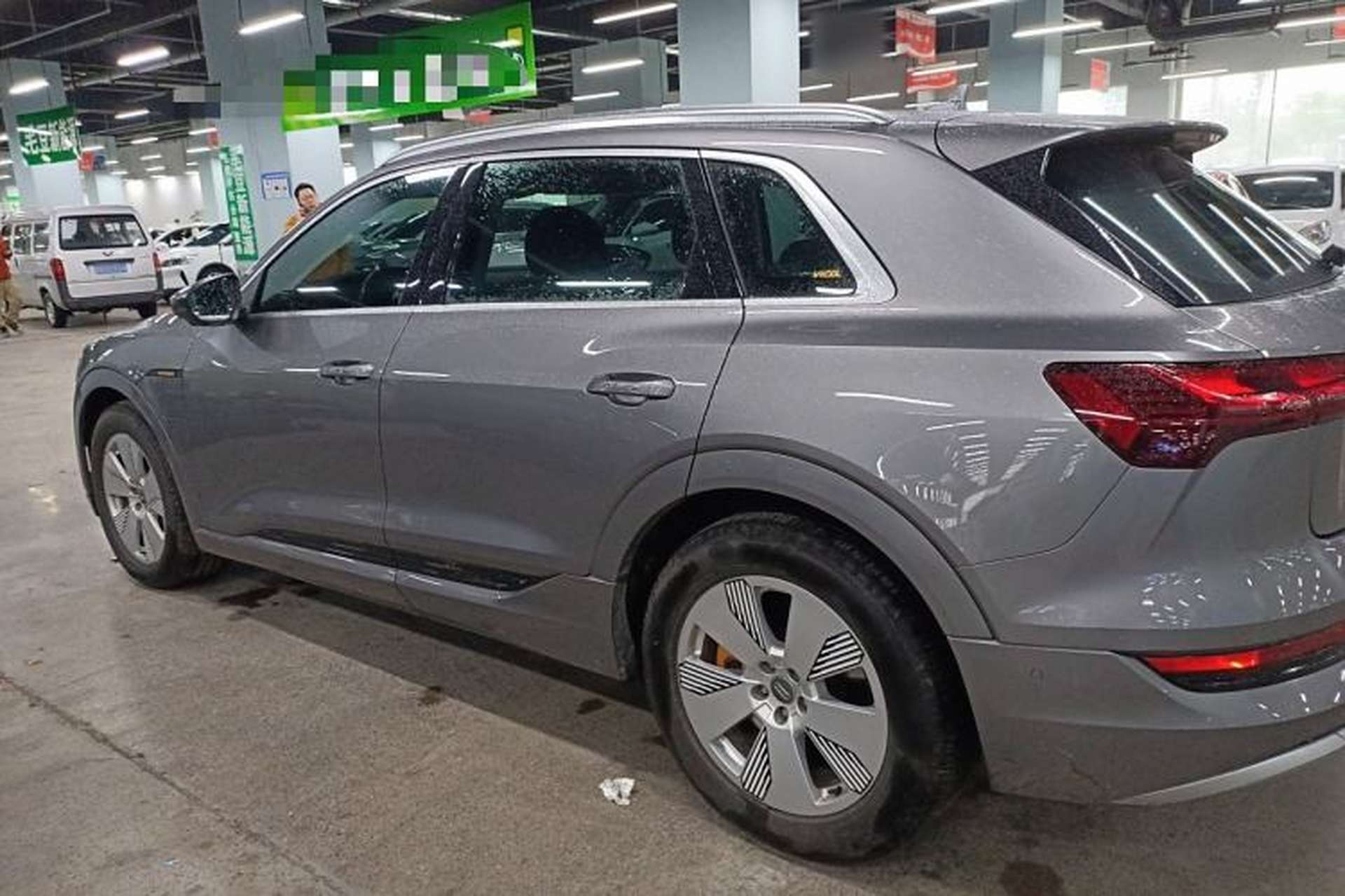 Used Audi e-tron 2019 55 quattro Fashion Edition Left Side