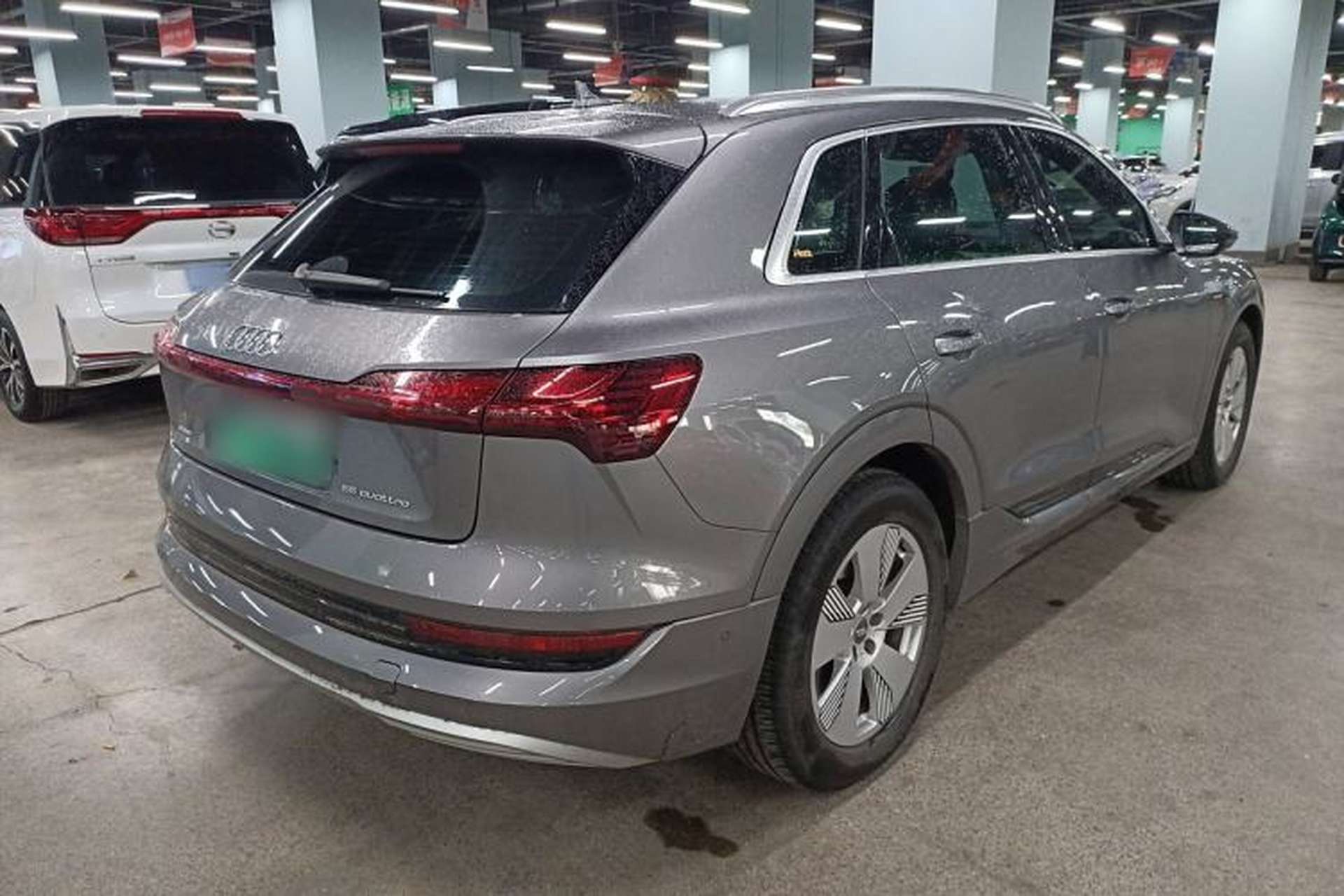 Used Audi e-tron 2019 55 quattro Fashion Edition Rear Right 45 Deg