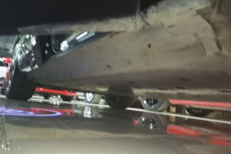Used Audi e-tron 2019 55 quattro Fashion Edition Right Side Sill