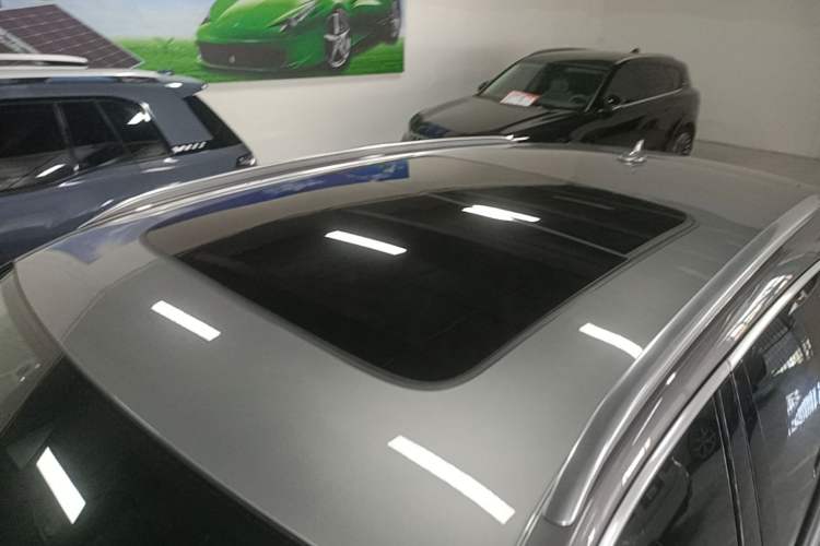 Used Audi e-tron 2019 55 quattro Technology Edition Roof
