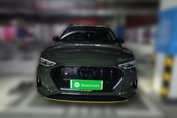 Used Audi e-tron 2019 55 quattro Exclusive Edition Front