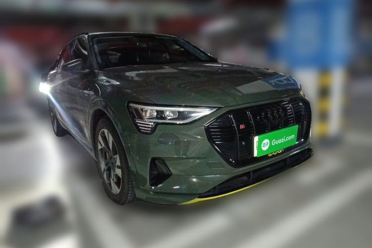 Used Audi e-tron 2019 55 quattro Exclusive Edition Front Right 45 Deg