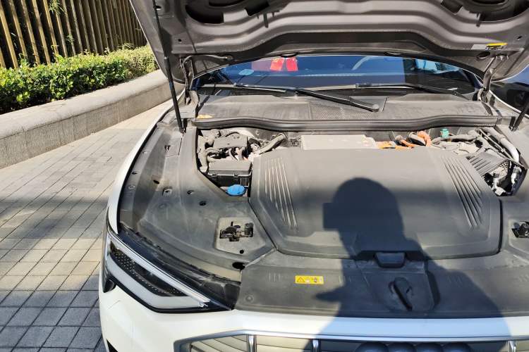 Used Audi e-tron 2019 55 quattro Technology Edition Engine Bay Right
