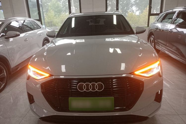 Used Audi e-tron 2019 55 quattro Technology Edition Front
