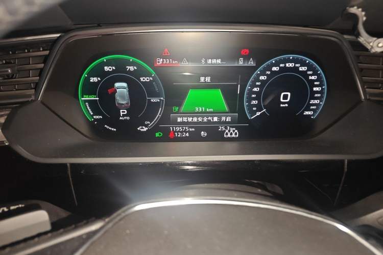 Used Audi e-tron 2019 55 quattro Fashion Edition Instrument Cluster