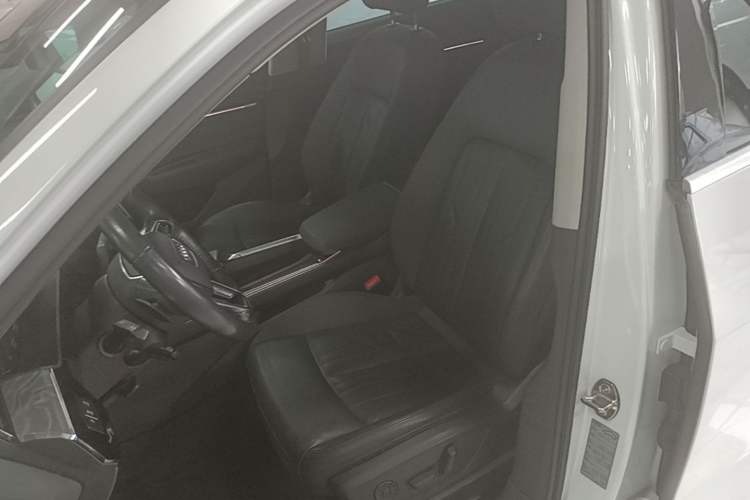 Used Audi e-tron 2019 55 quattro Technology Edition Left Front Seat