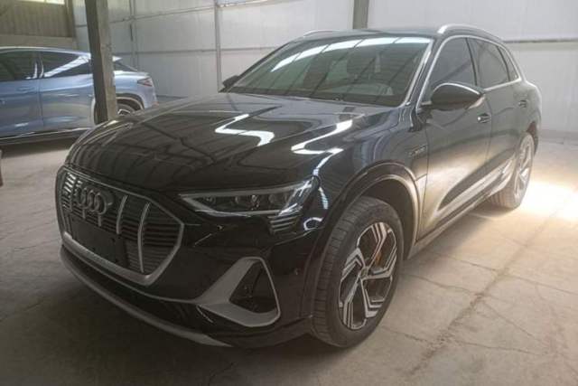 Used Audi e-tron 2021 50 quattro Prestige Edition