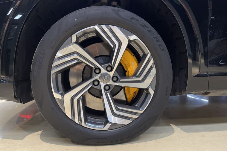 Used Audi e-tron 2021 50 quattro Prestige Edition Exterior 1