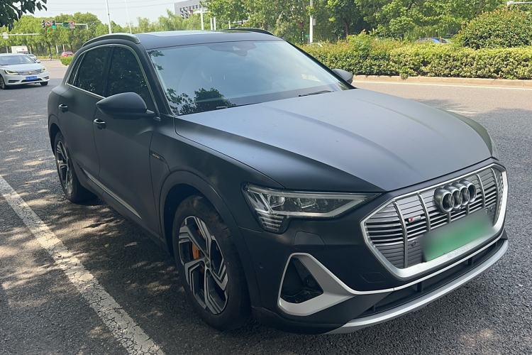 Used Audi e-tron 2021 50 quattro Prestige Edition Exterior 3