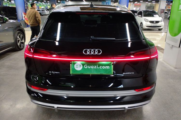 Used Audi e-tron 2021 50 quattro Prestige Edition Exterior 4