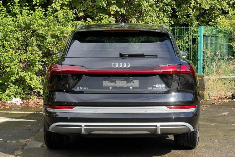 Used Audi e-tron 2021 50 quattro Prestige Edition Exterior 4