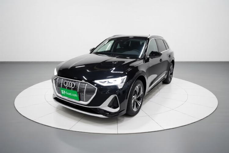 Audi e-tron 2021 50 quattro Prestige Edition مستعملة Guazi used car, China used car export, Used car for sale, Used  cars, Cheapest cars for sale
