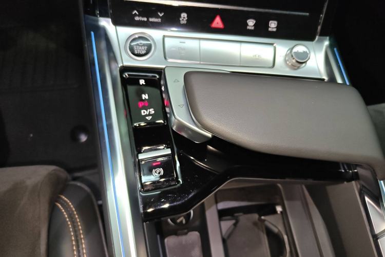 Used Audi e-tron 2021 50 quattro Prestige Edition Gear Lever