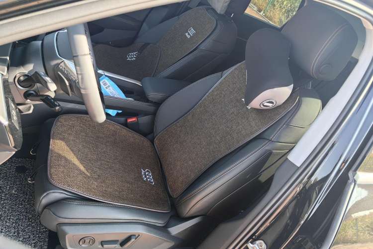 Used Audi e-tron 2021 50 quattro Luxury Edition Left Front Seat