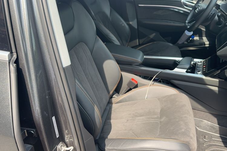 Used Audi e-tron 2021 50 quattro Prestige Edition Right Front Seat