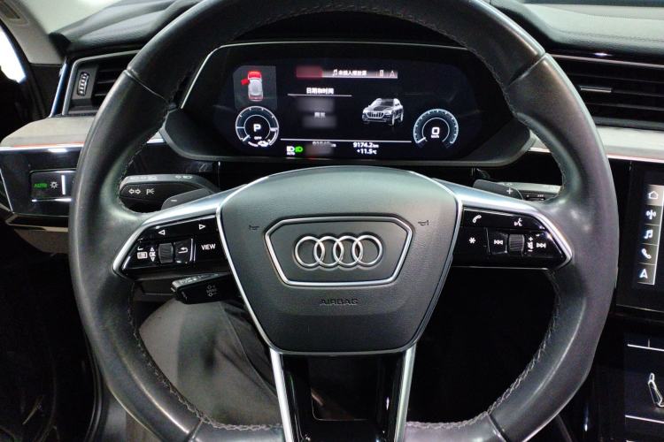 Used Audi e-tron 2021 50 quattro Prestige Edition Steering Wheel