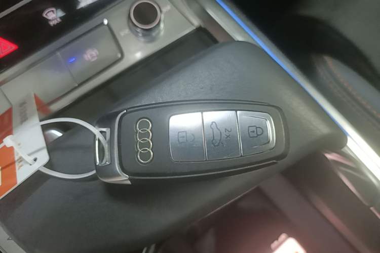 Used Audi e-tron 2021 50 quattro Prestige Edition Vehicle Key