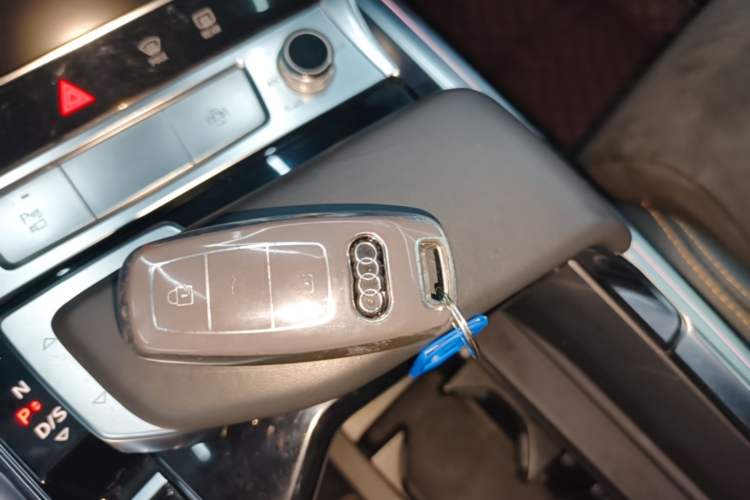Used Audi e-tron 2021 50 quattro Prestige Edition Vehicle Key