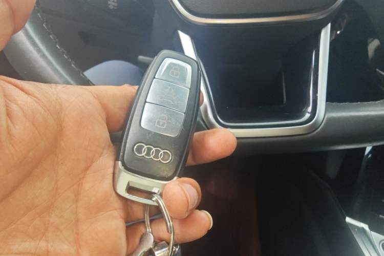 Used Audi e-tron 2021 50 quattro Prestige Edition Vehicle Key