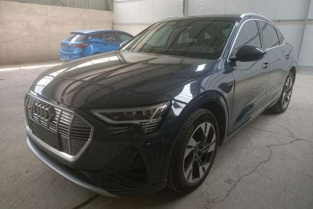 Audi e-tron 2021 Sportback 55 quattro Luxury Edition с пробегом