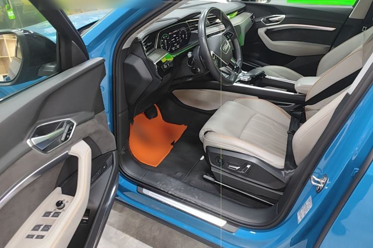 Used Audi e-tron 2021 50 quattro Prestige Edition Driver Seat