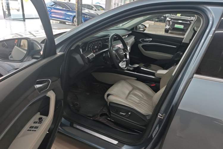 Used Audi e-tron 2021 50 quattro Prestige Edition Driver Seat