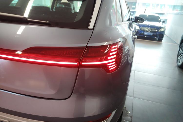 Used Audi e-tron 2021 50 quattro Luxury Edition Exterior 2