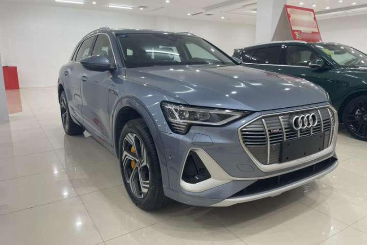 Used Audi e-tron 2021 50 quattro Prestige Edition Exterior 2