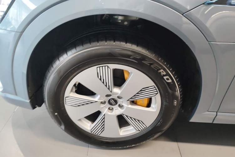 Used Audi e-tron 2021 50 quattro Luxury Edition Exterior 3