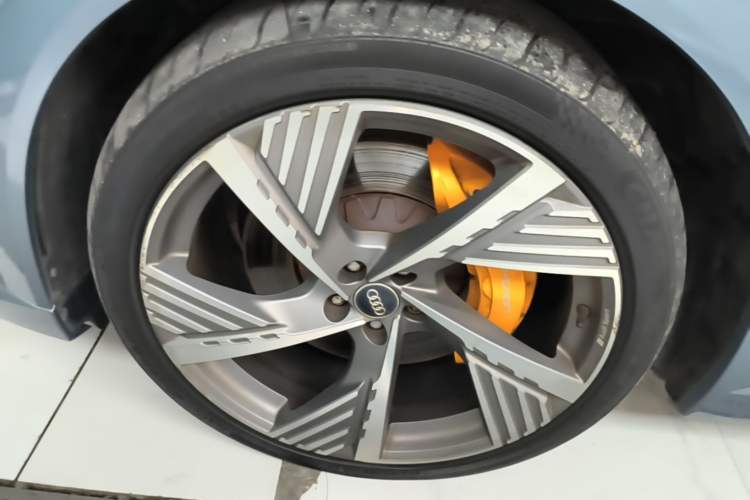 Used Audi e-tron 2021 50 quattro Prestige Edition Exterior 4