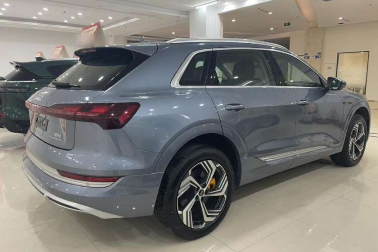 Used Audi e-tron 2021 50 quattro Prestige Edition Exterior 5