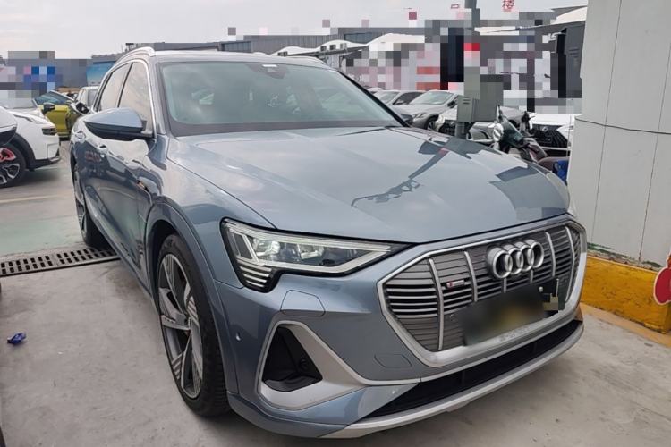 Used Audi e-tron 2021 50 quattro Prestige Edition Front Right 45 Deg