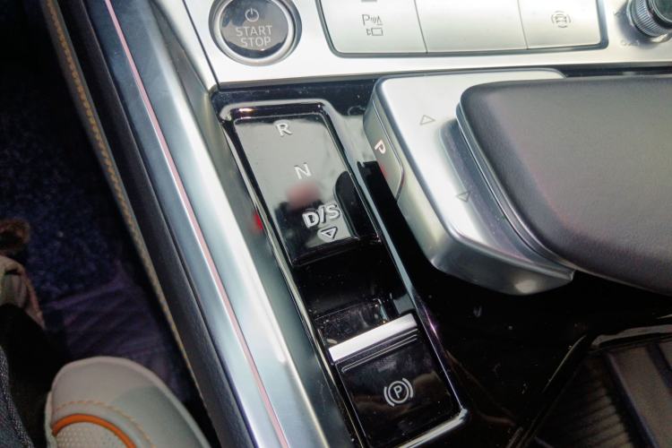 Used Audi e-tron 2021 50 quattro Prestige Edition Gear Lever
