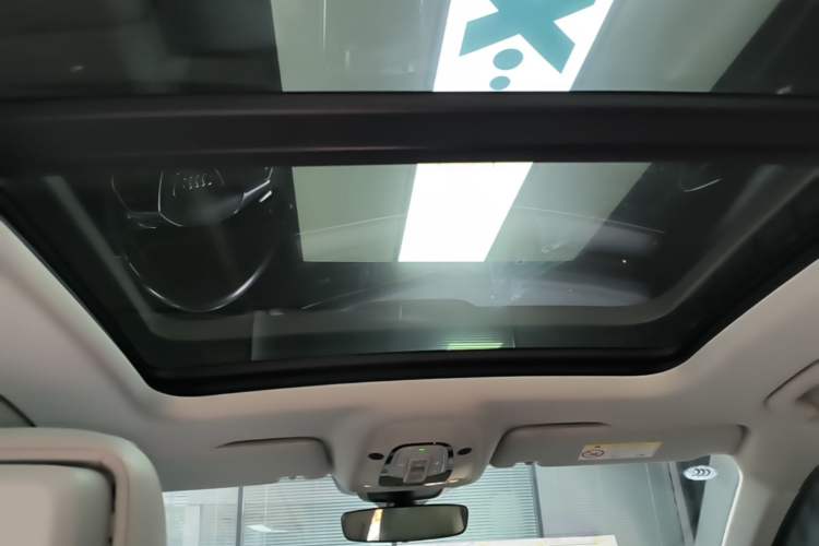 Used Audi e-tron 2021 50 quattro Prestige Edition Headliner