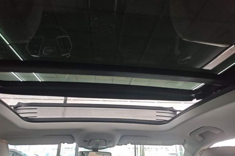 Used Audi e-tron 2021 50 quattro Prestige Edition Headliner