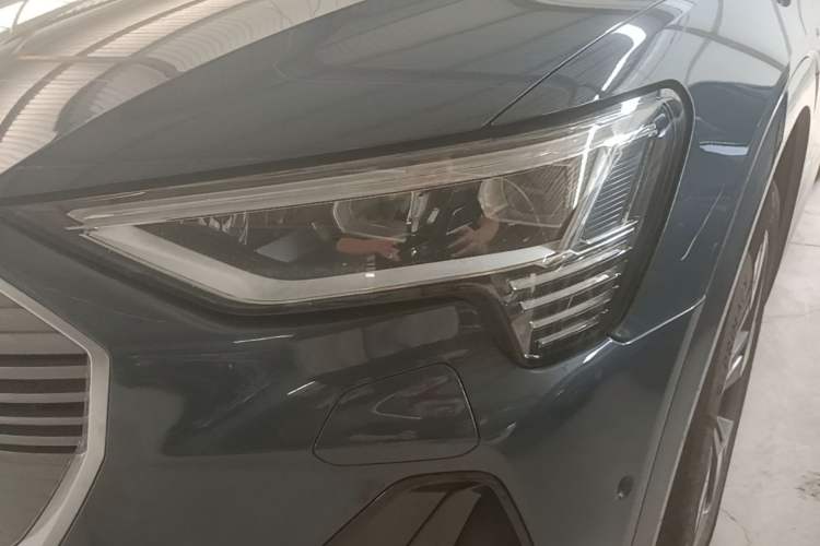 Used Audi e-tron 2021 Sportback 55 quattro Luxury Edition Left Front Headlight