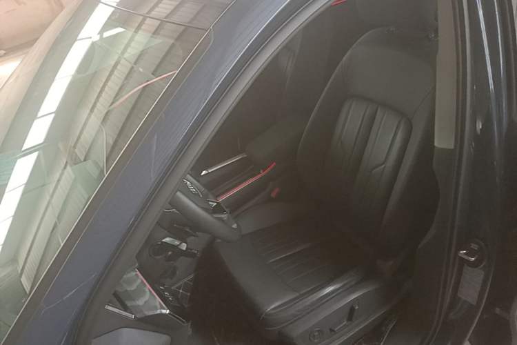 Used Audi e-tron 2021 Sportback 55 quattro Luxury Edition Left Front Seat