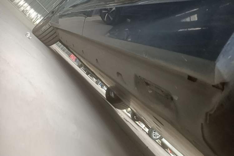 Used Audi e-tron 2021 Sportback 55 quattro Luxury Edition Left Side Sill