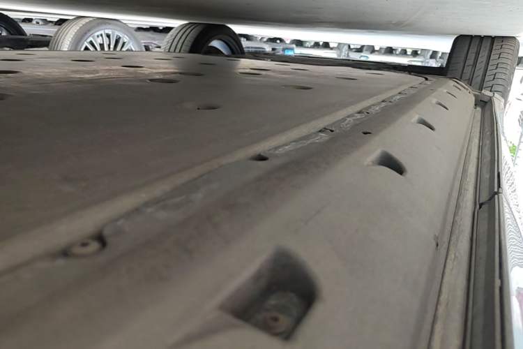 Used Audi e-tron 2021 50 quattro Prestige Edition Left Side Sill