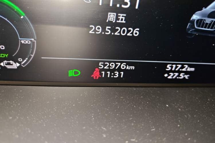 Used Audi e-tron 2021 Sportback 55 quattro Luxury Edition Odometer Close Up