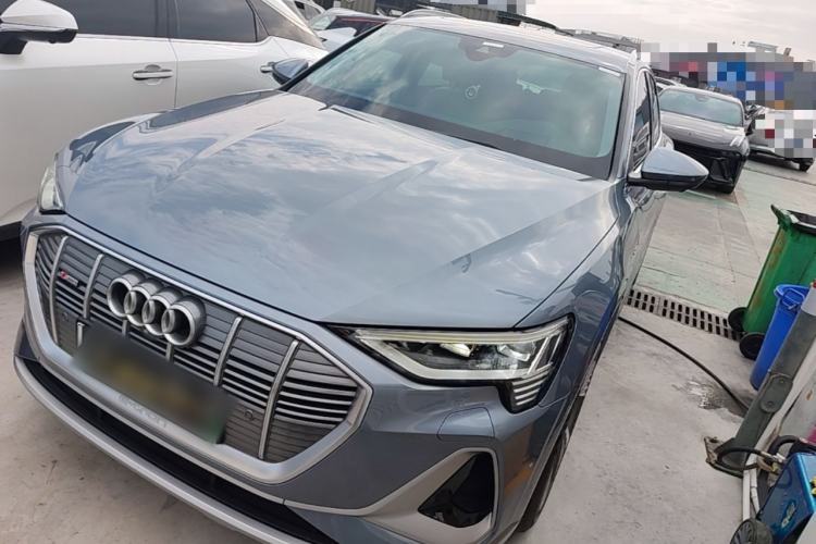 Used Audi e-tron 2021 50 quattro Prestige Edition Guazi used car, China used car export, Used car for sale, Used cars, Cheapest cars for sale