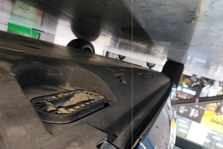 Used Audi e-tron 2021 50 quattro Prestige Edition Right Side Sill