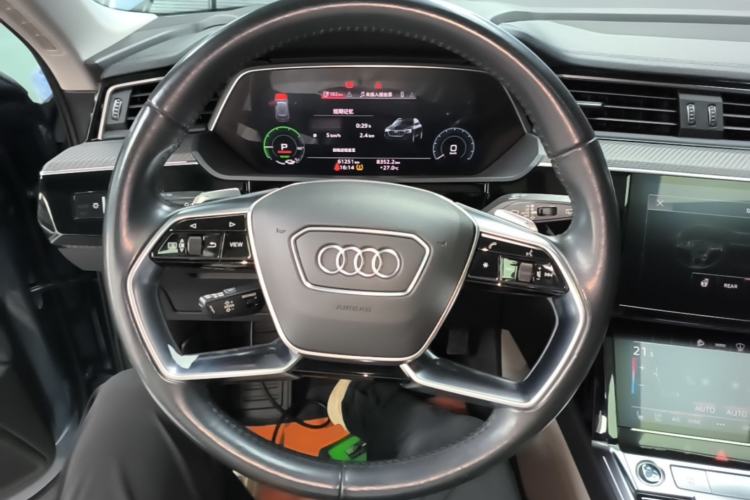 Used Audi e-tron 2021 50 quattro Prestige Edition Steering Wheel