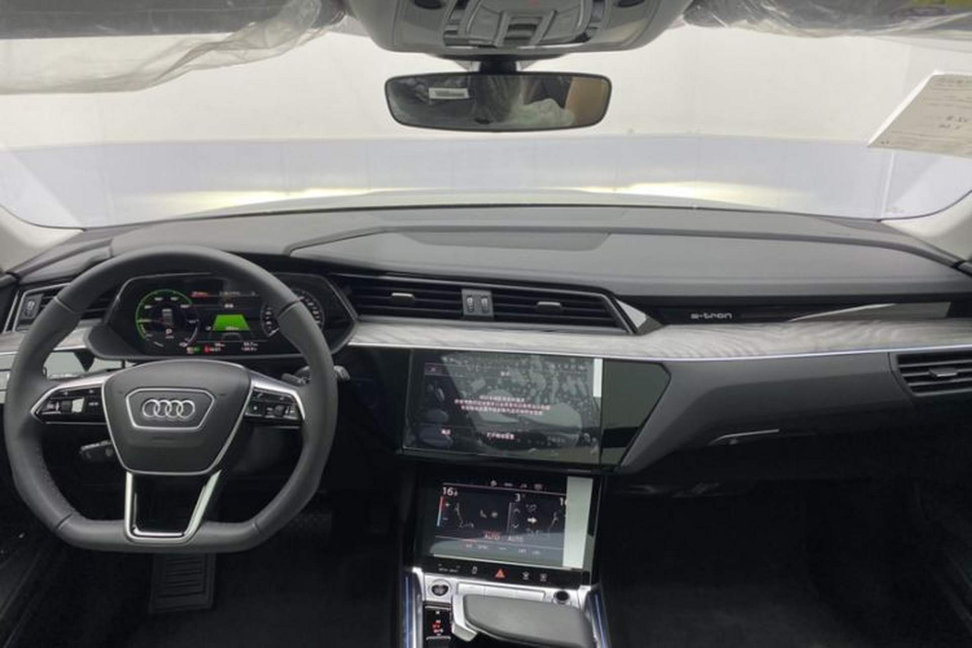 Used Audi e-tron 2021 50 quattro Prestige Edition Interior 4