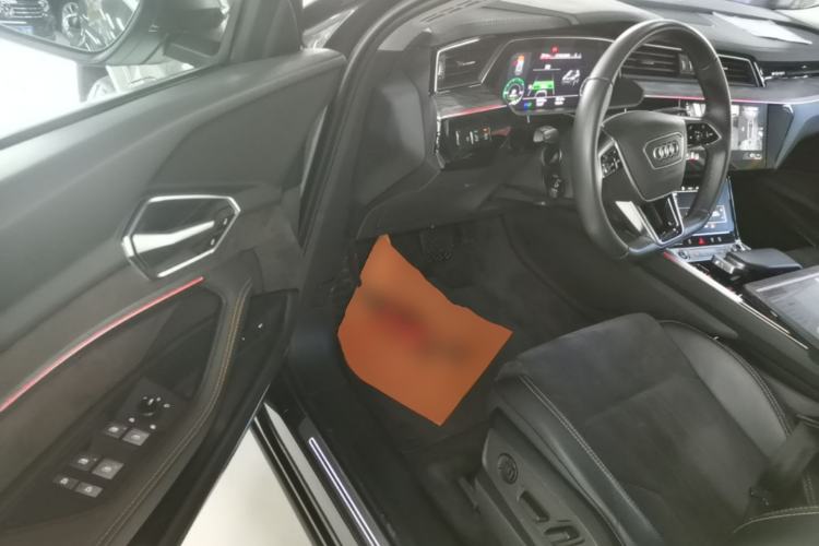 Used Audi e-tron 2021 50 quattro Prestige Edition Driver Seat