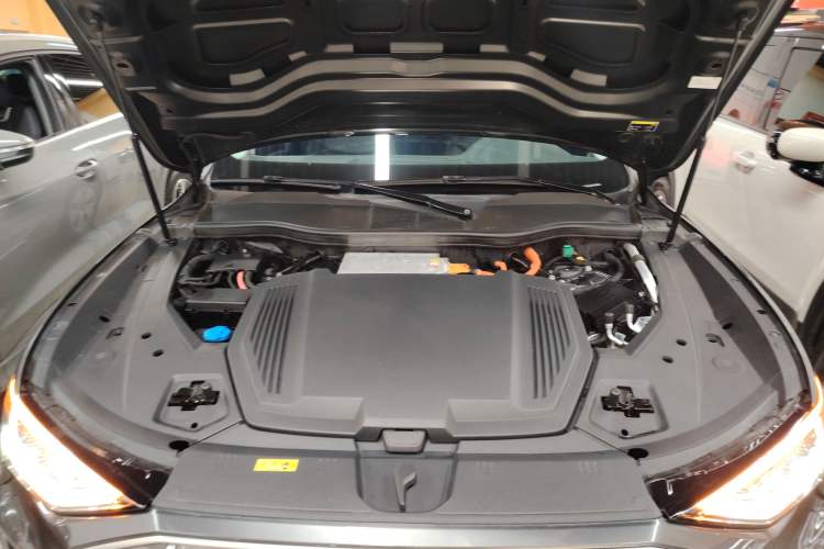 Used Audi e-tron 2021 50 quattro Luxury Edition Engine Bay