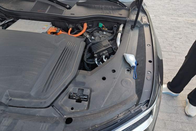 Used Audi e-tron 2021 50 quattro Luxury Edition Engine Bay Left