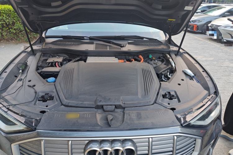 Used Audi e-tron 2021 50 quattro Luxury Edition Engine Bay
