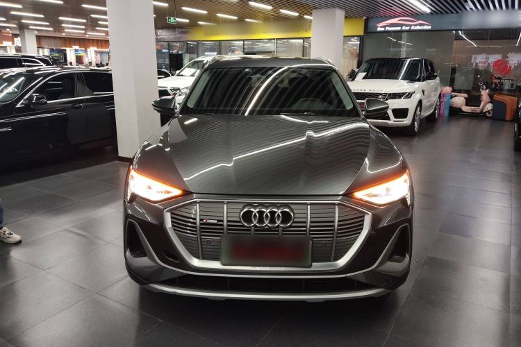 Used Audi e-tron 2021 50 quattro Prestige Edition Exterior 2